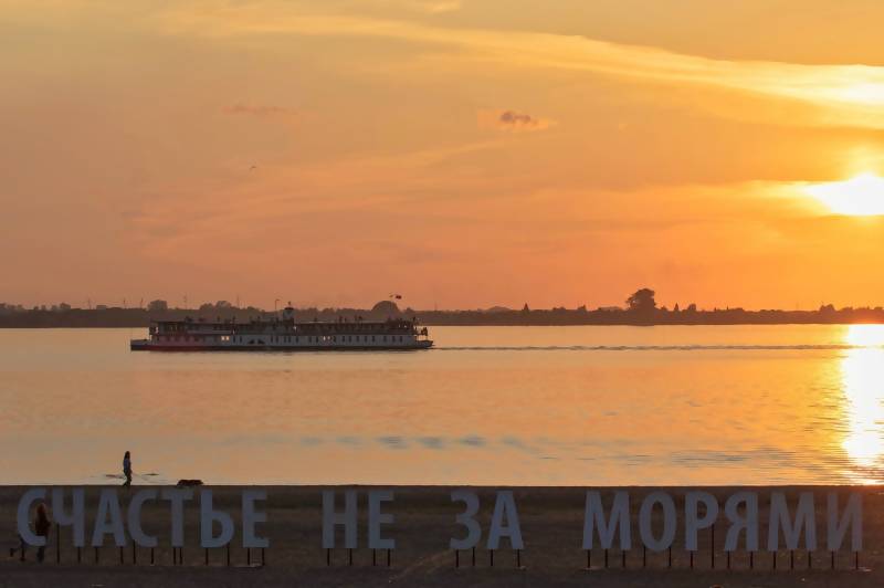 Дмитрий Морев: «Включаем белые ночи, выключаем уличное освещение!».